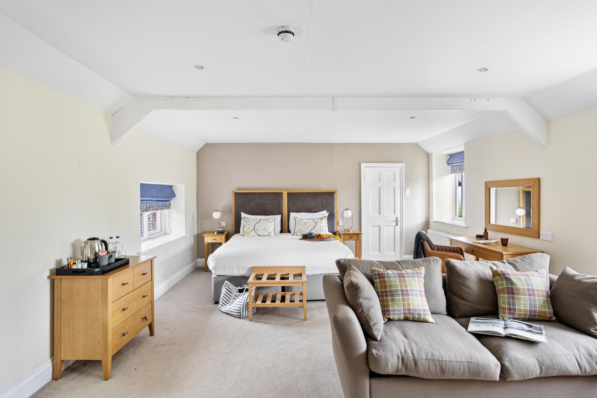 The Mole Resort - Hotel Rooms Umberleigh Exterior photo