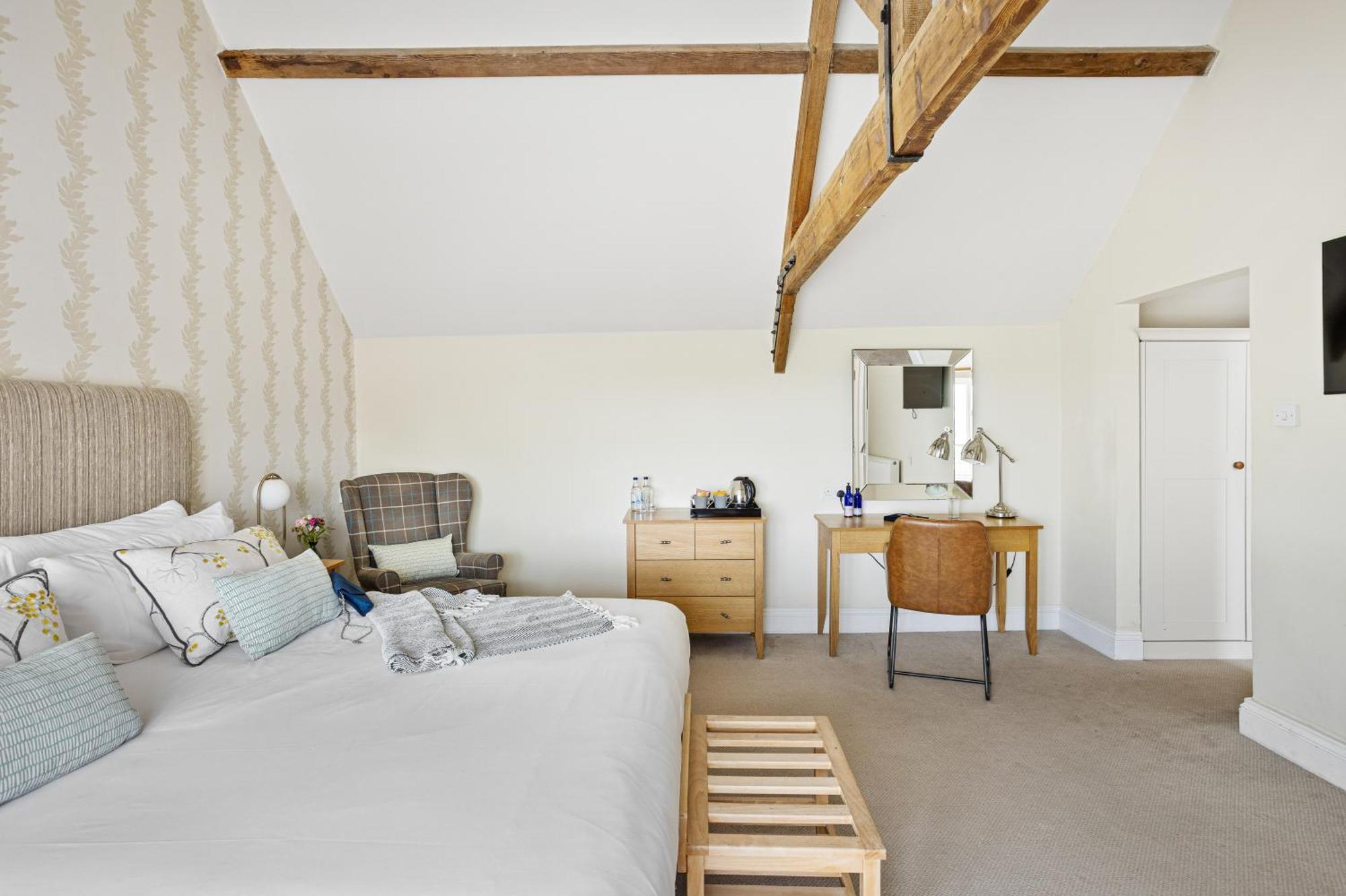 The Mole Resort - Hotel Rooms Umberleigh Exterior photo