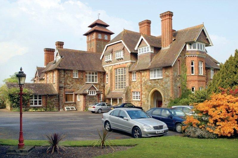 The Mole Resort - Hotel Rooms Umberleigh Exterior photo